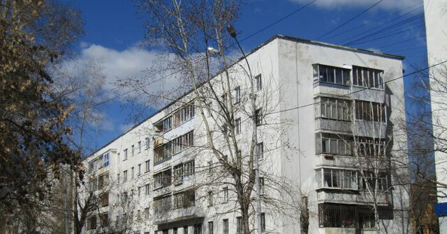 р-н Октябрьский Геологическая ул Бажова 225 Центр м-н фото
