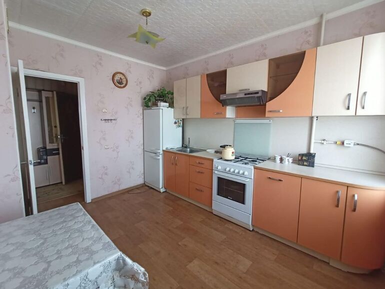 квартира г Старый Оскол ул Крутикова 17 фото 1