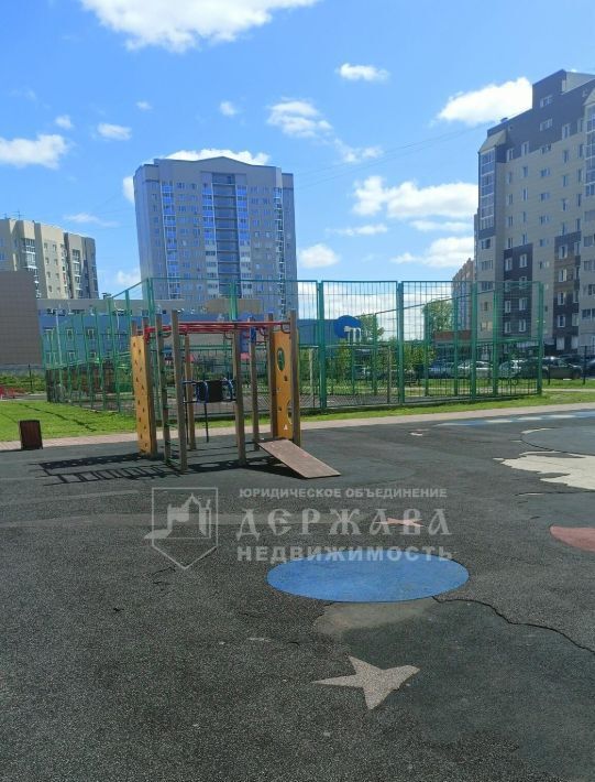 квартира г Кемерово р-н Заводский ул Космическая 24а фото 2