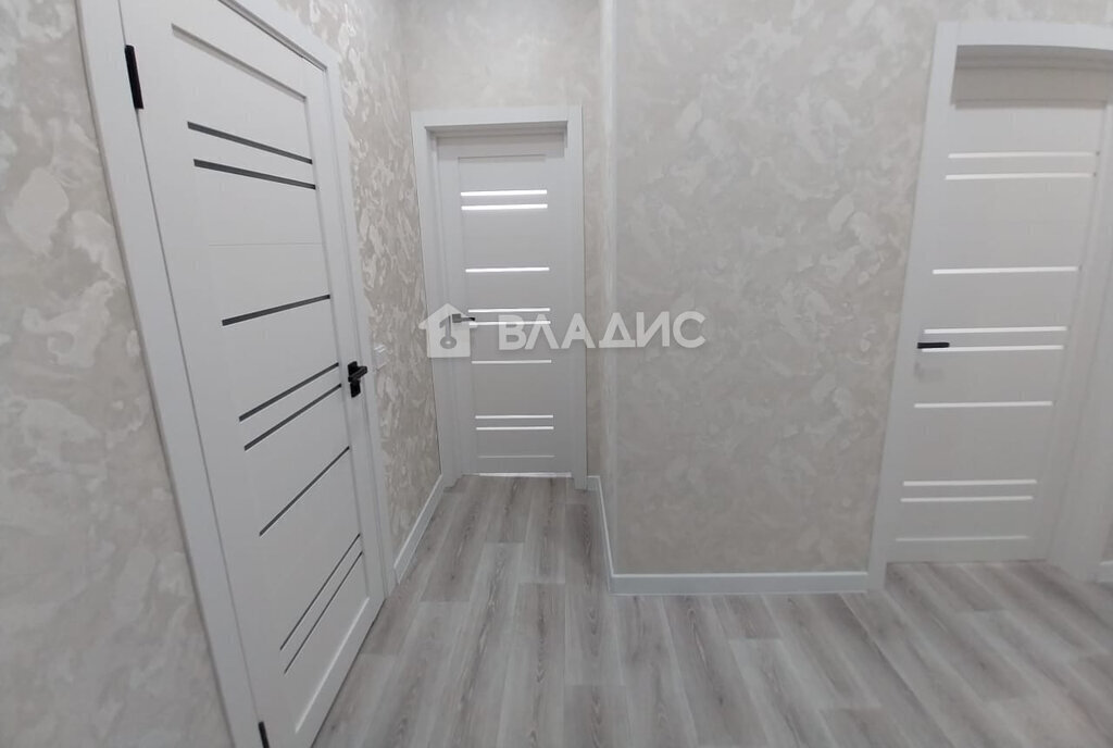 квартира г Благовещенск ул Заводская 2/4 фото 2