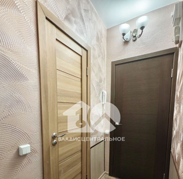 квартира г Новосибирск р-н Ленинский ул Плахотного 11 Площадь Маркса фото 4