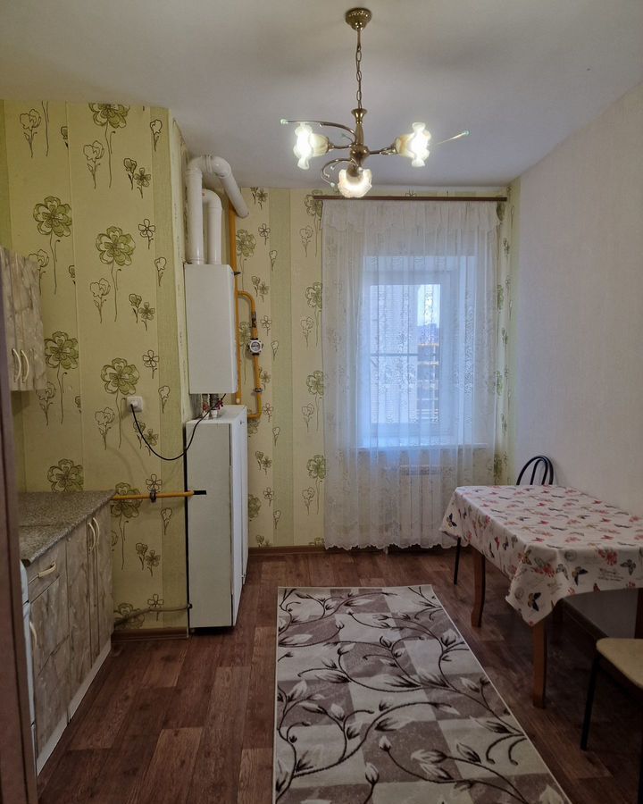 квартира г Астрахань р-н Советский ул Боевая 126к/7 фото 3