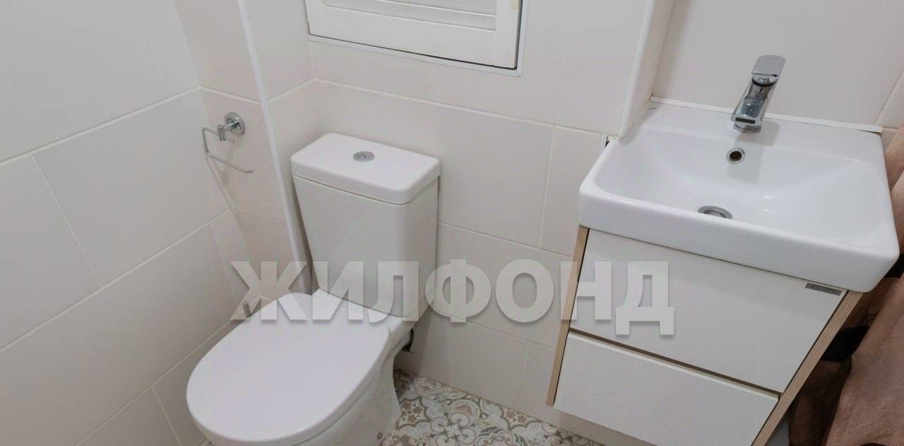 квартира г Новосибирск ул Октябрьская 45а Площадь Ленина фото 6