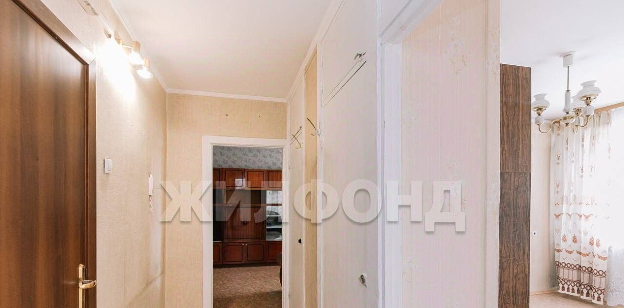 квартира г Новосибирск р-н Дзержинский Золотая Нива ул Доватора 13 фото 12