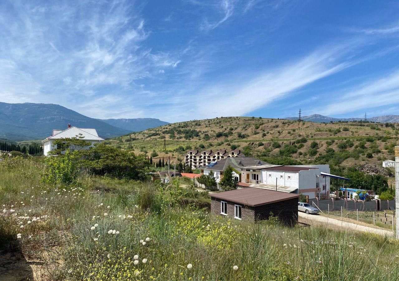 дом г Алушта с Солнечногорское ул Солнечная фото 4