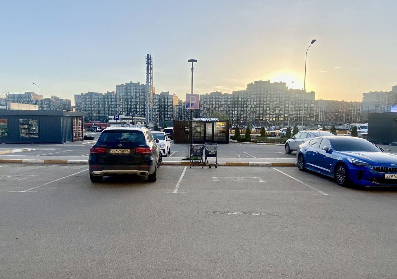 земля городской округ Наро-Фоминский г Апрелевка 29 км, коттеджный пос. Кедрица, 2-я очередь, Киевское шоссе фото 1