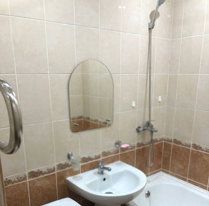 квартира г Омск р-н Советский пр-кт Мира 40а фото 11