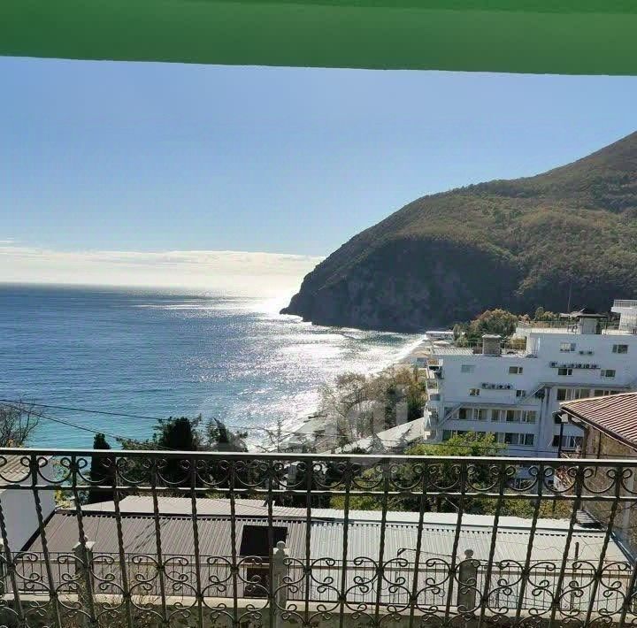 дом г Алушта пгт Партенит ул Горная 3 фото 6