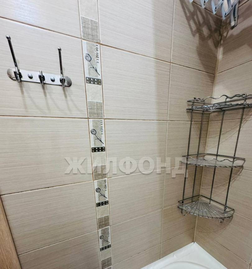 квартира г Кемерово р-н Заводский ул Сарыгина 40 фото 3