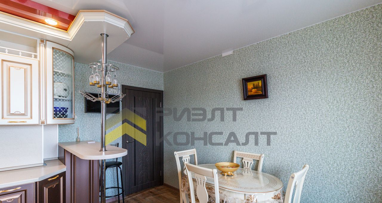 квартира г Омск ул 21-я Амурская 75 Новый Амур м-н фото 3