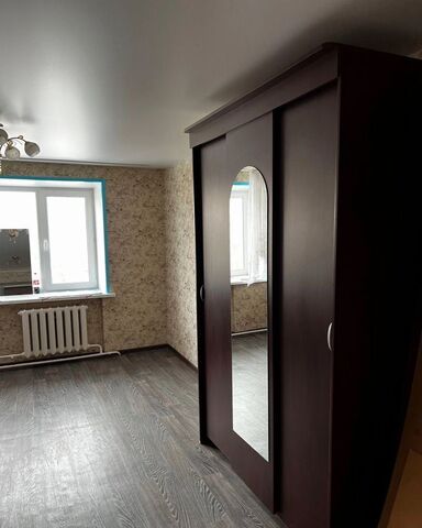 комната р-н Автозаводский Парк культуры ул Старых Производственников 9 фото