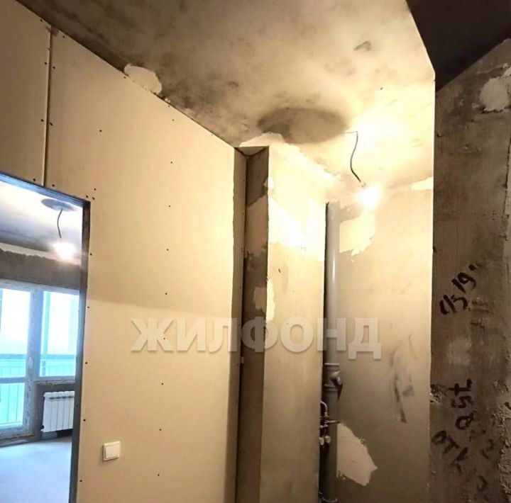 квартира г Кемерово р-н Заводский ул Пролетарская 36а фото 7