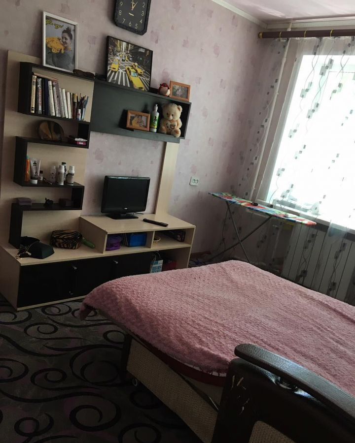 комната г Волгоград р-н Красноармейский ул., 22, Респ Удмуртская фото 8
