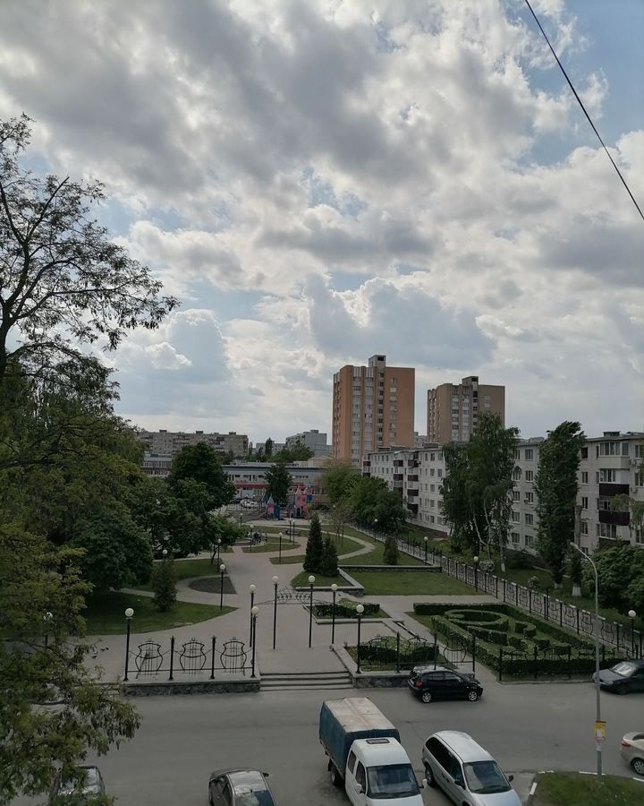 квартира г Старый Оскол мкр-н Жукова, 6 фото 11