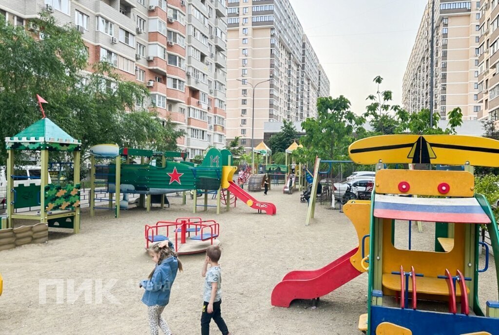 квартира г Краснодар р-н Прикубанский ул им. Евгении Жигуленко 9 фото 13