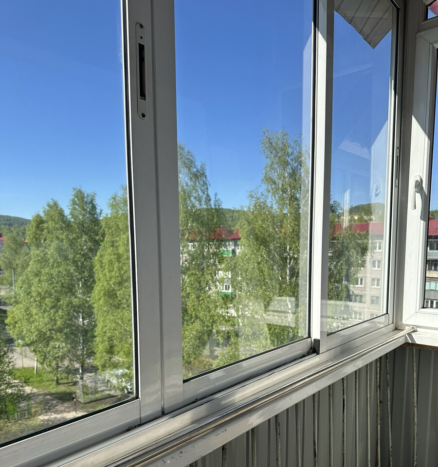 квартира г Междуреченск пр-кт 50 лет Комсомола 38 Кузбасс фото 1