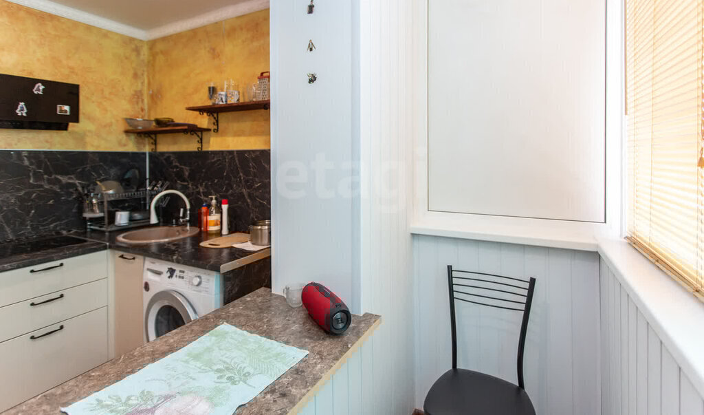 квартира г Тобольск мкр 7а 18 фото 15