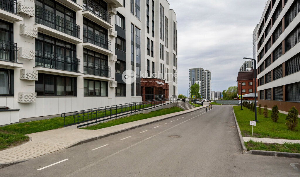 квартира г Казань Суконная слобода ул Аделя Кутуя 100 фото 3
