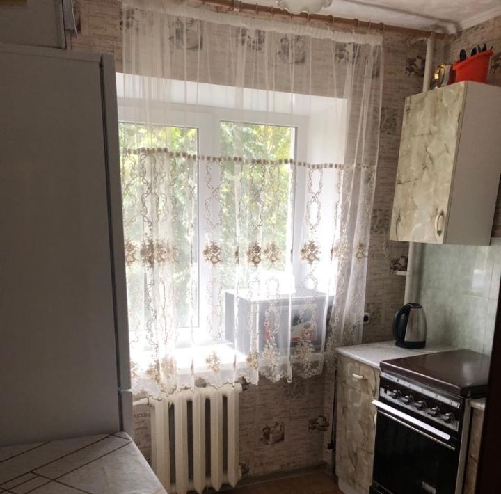 квартира г Саратов р-н Октябрьский ул Белоглинская 17 фото 8