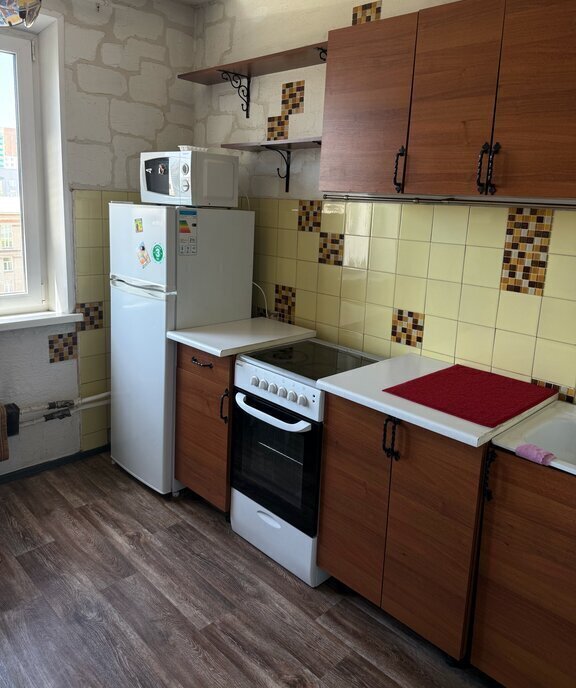 квартира г Челябинск пр-кт Ленина 30а фото 1
