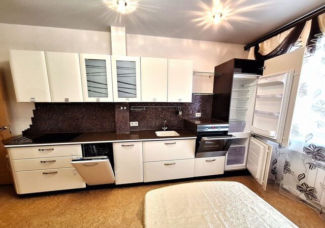 р-н Кировский ул Аникина 35/1 жилмассив фото
