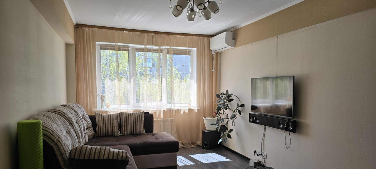 квартира г Омск Заозёрный пр-кт Менделеева 19/6 фото 1