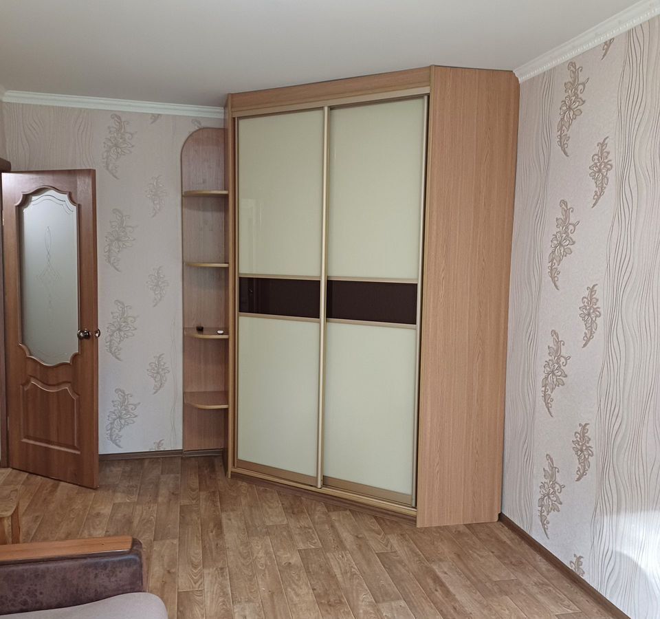 квартира г Омск р-н Центральный ул Красный Путь 28а фото 1