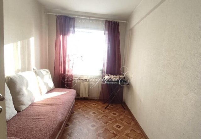 р-н Микрорайоны, 6-й мкр-н, 11, Ангарск фото