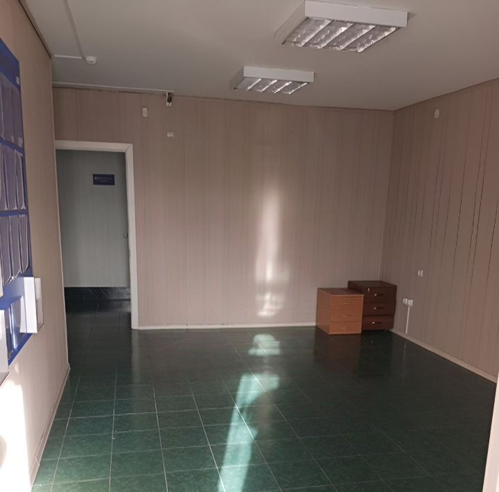 офис г Саяногорск мкр Енисейский 10б фото 2