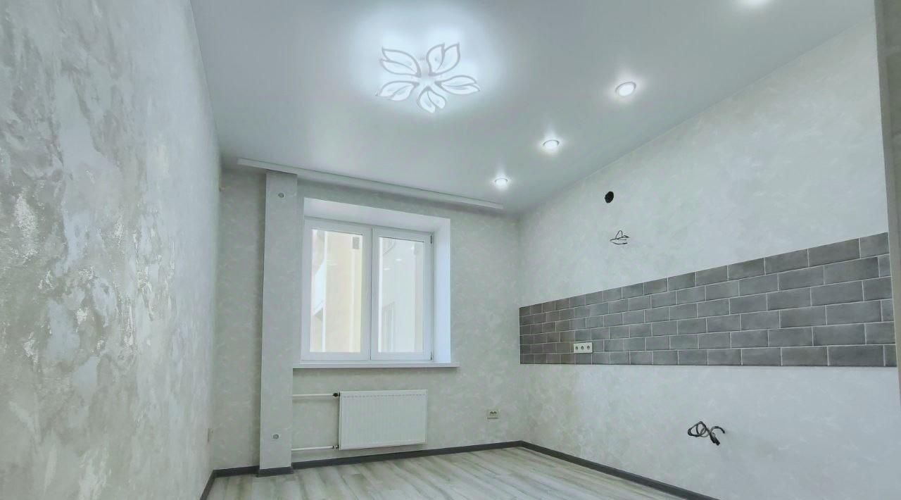 квартира г Саратов р-н Заводской проезд Ново-Крекингский 2 фото 8