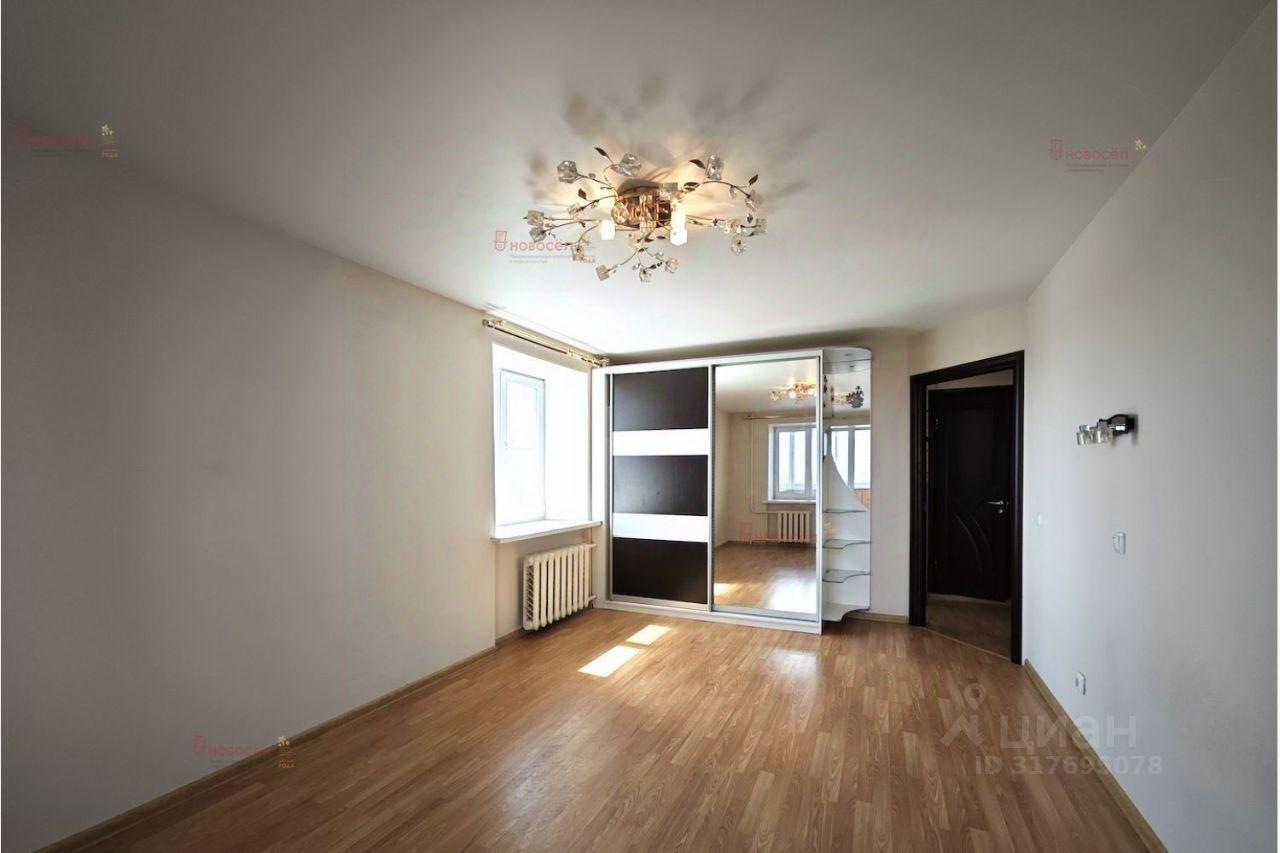 квартира г Екатеринбург р-н Чкаловский ул. Косарева, 11, 620010 фото 4