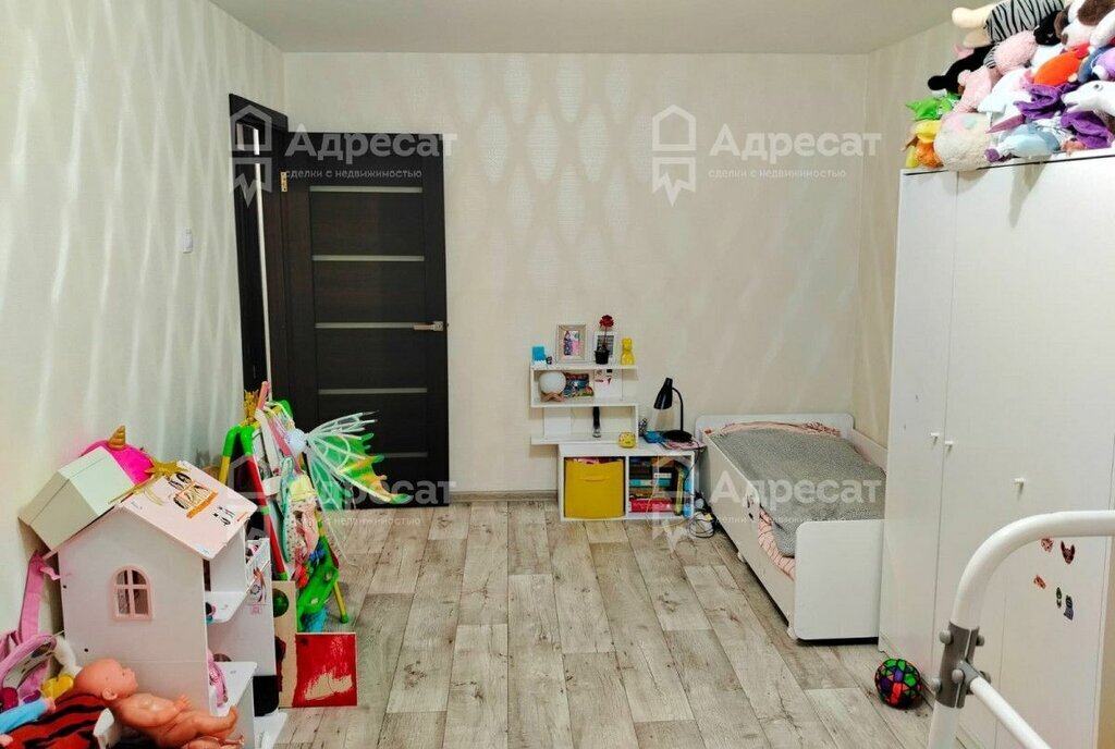 квартира г Волгоград р-н Красноармейский улица, 93, Респ Удмуртская фото 8