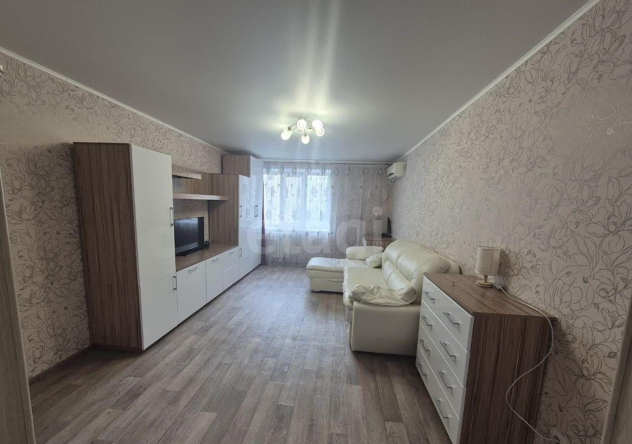 квартира г Саратов р-н Кировский Солнечный 2 ул им Батавина П.Ф. 12 фото 1