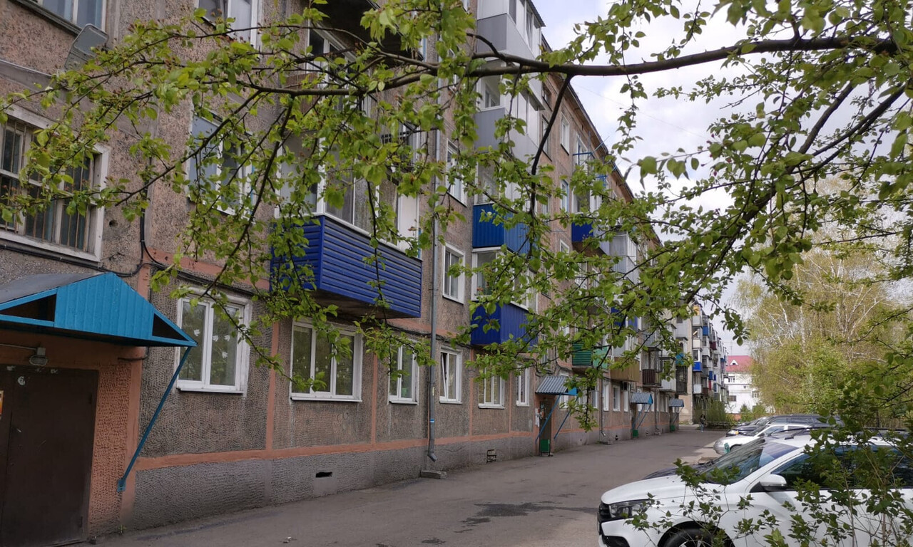 квартира г Белово ул Октябрьская 39 Кузбасс фото 1