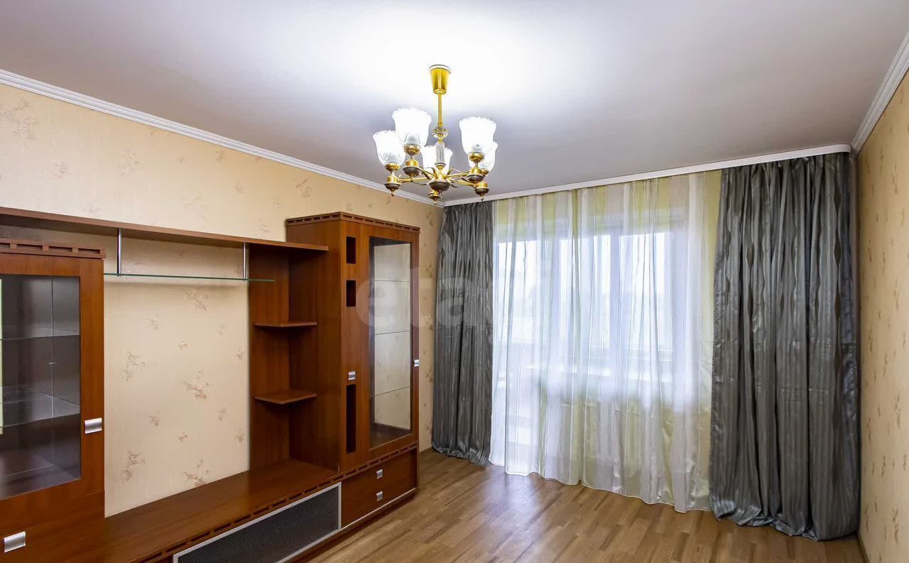 квартира г Тюмень р-н Центральный ул Мельникайте 46а фото 2