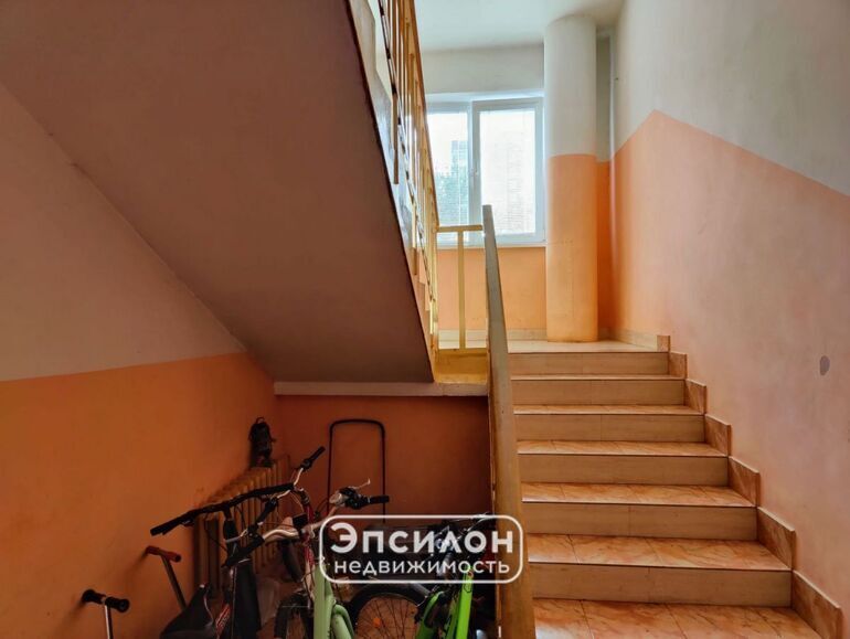 квартира г Курск р-н Центральный ул Володарского 44 фото 4