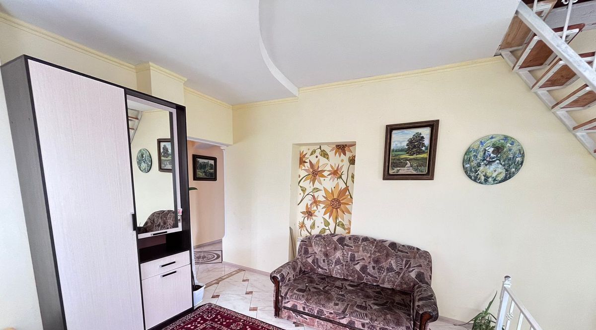 дом г Яровое ул Сибирская фото 2