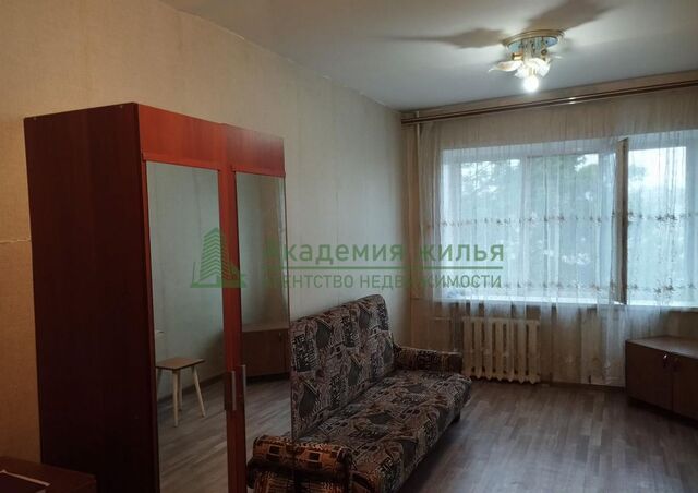 комната р-н Кировский дом 386 фото