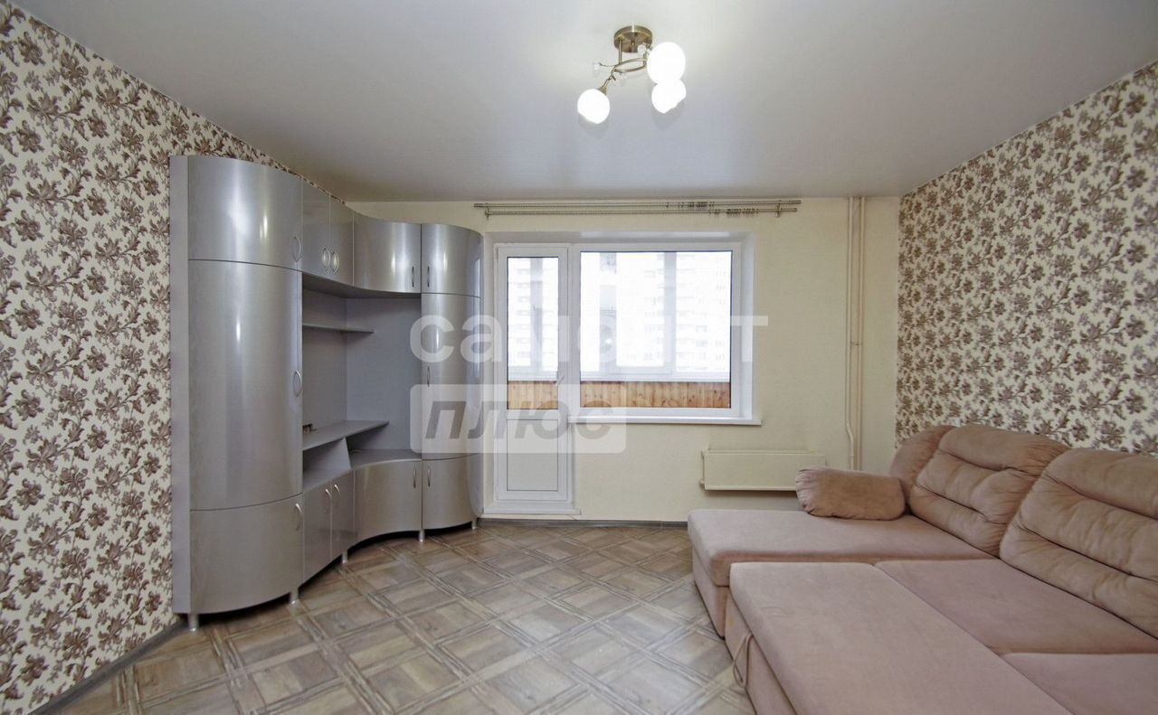 квартира г Омск р-н Кировский ул Дианова 18к/1 фото 4