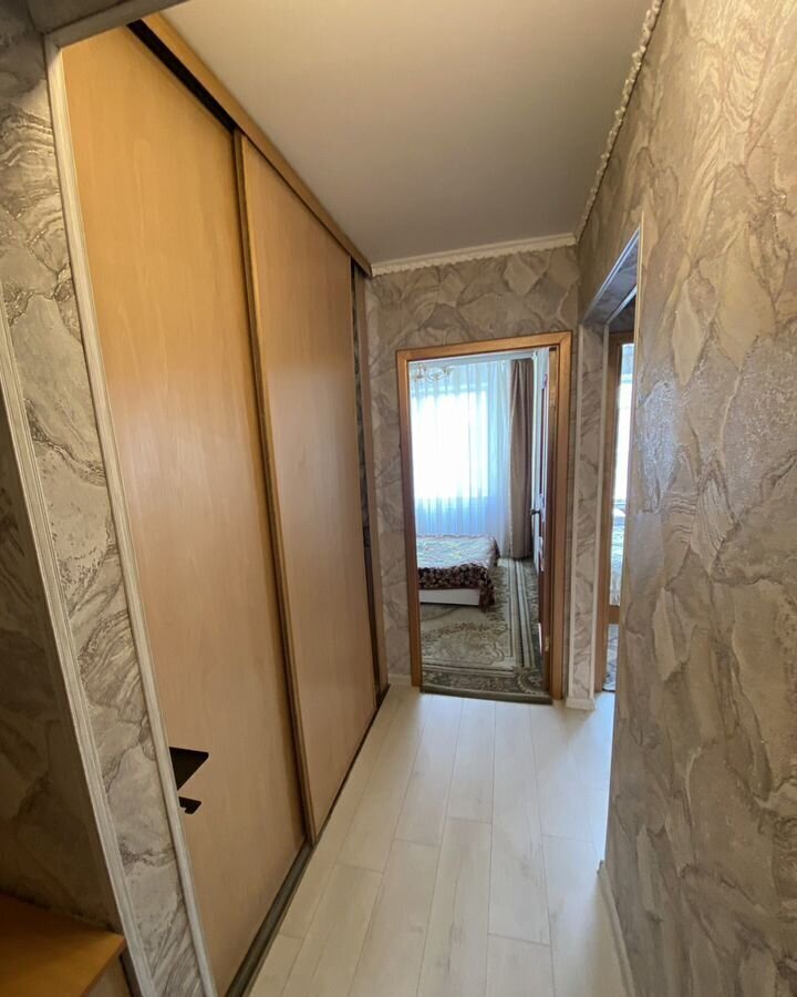 квартира г Петропавловск-Камчатский ул Виталия Кручины 10/4 фото 6