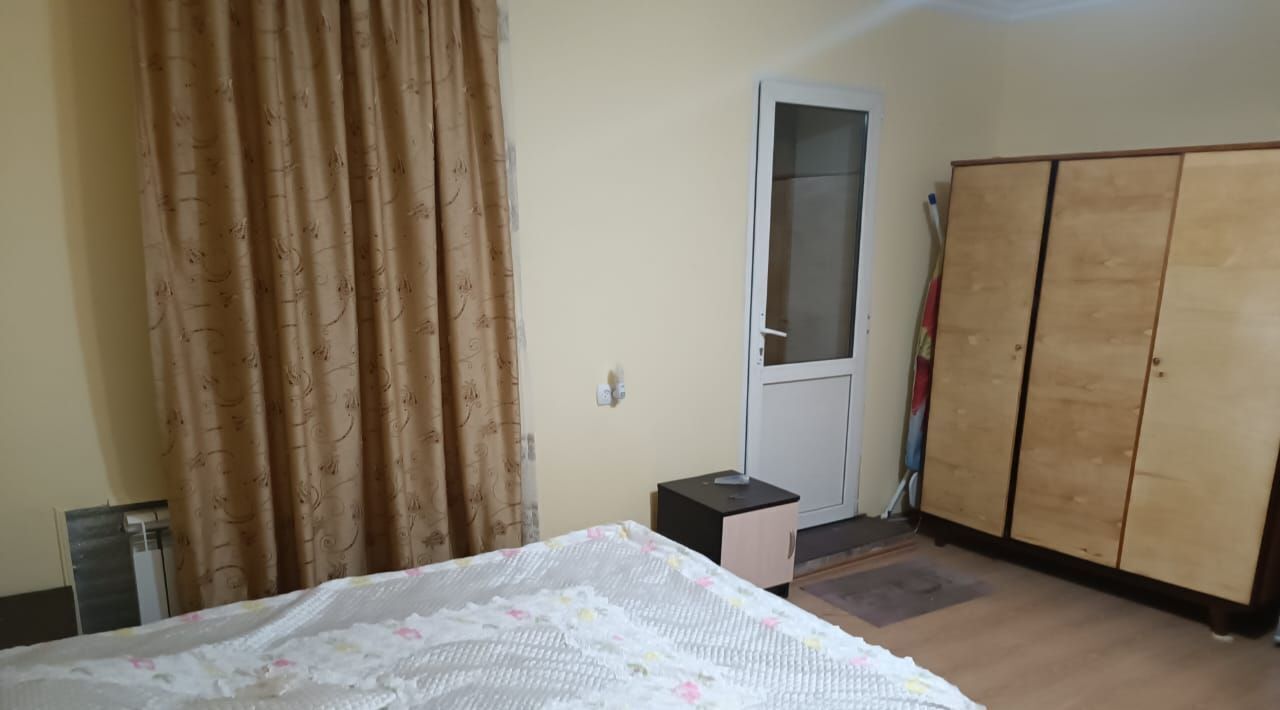 квартира г Владикавказ р-н Иристонский ул Димитрова 12 фото 1