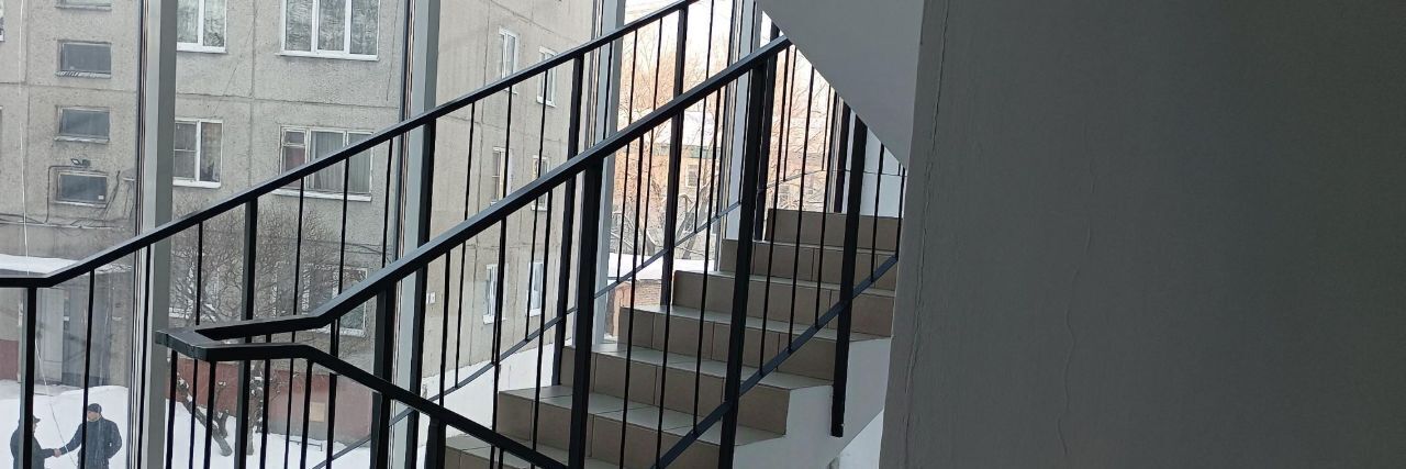 квартира г Барнаул р-н Октябрьский ул Гулькина 41 фото 2