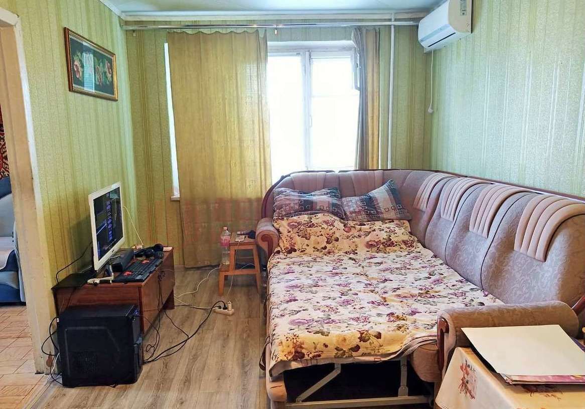 квартира г Астрахань р-н Советский ул Ахшарумова 78 фото 1
