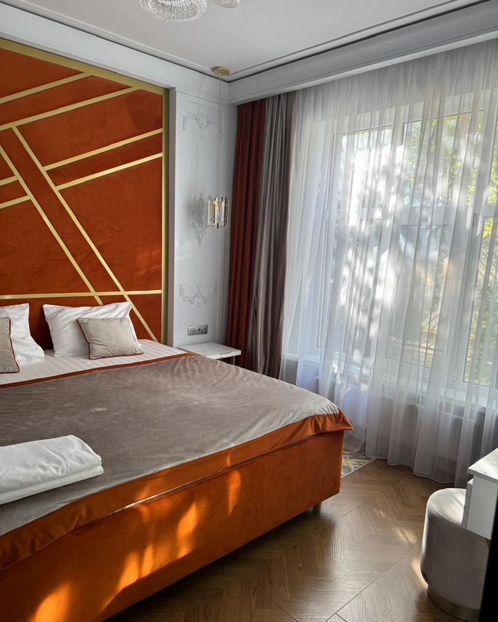 квартира г Таганрог Восточный ул Адмирала Крюйса 28а фото 12