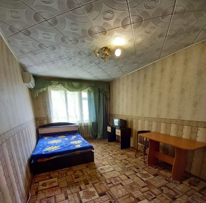 комната г Саратов р-н Заводской ул 2-я Пионерская 30/36 фото 1