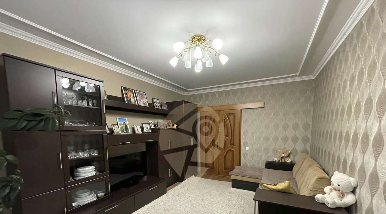 квартира г Старый Оскол мкр Королева 7 фото 2