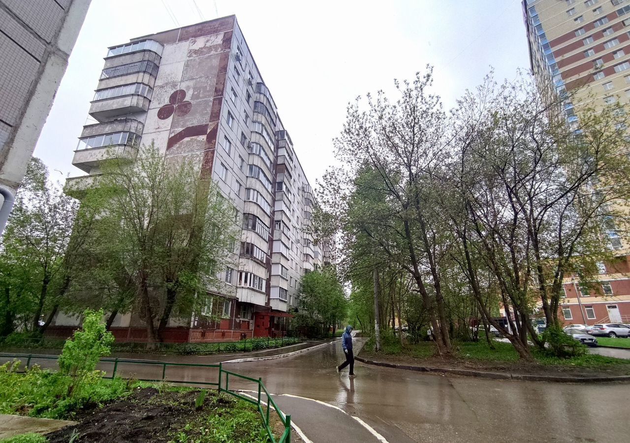 квартира г Пермь р-н Мотовилихинский ул Пономарева 14 фото 1