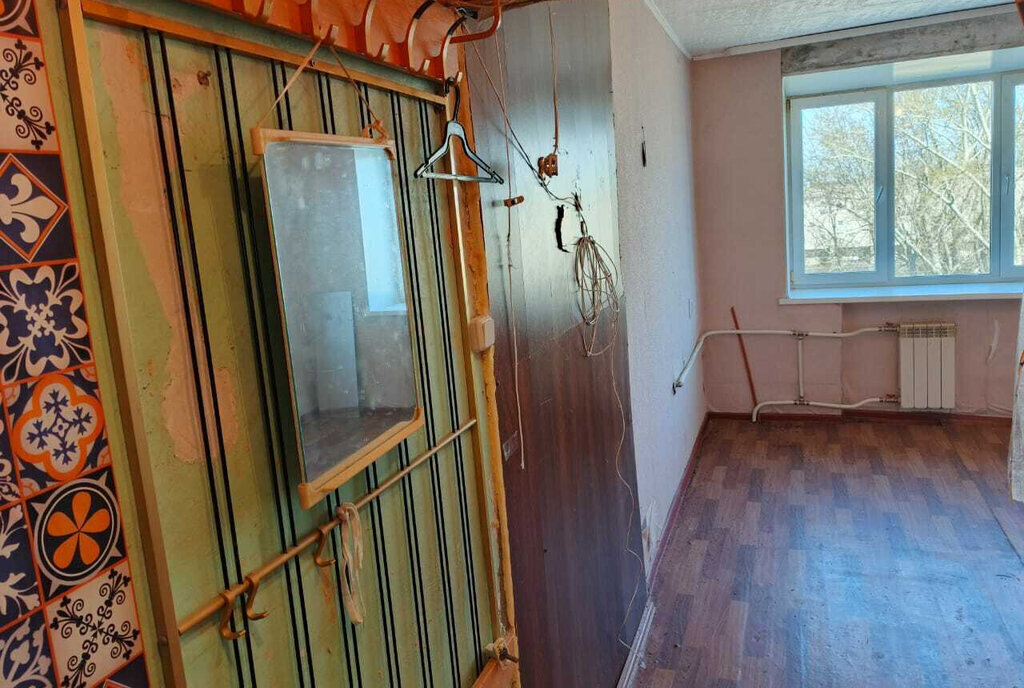 квартира г Каменск-Уральский ул 1-е Мая 27 фото 5