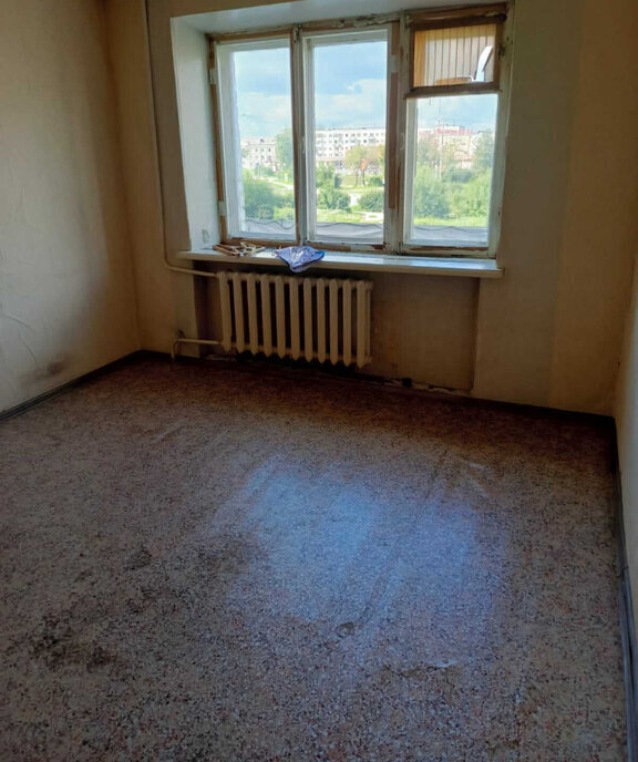 квартира г Каменск-Уральский ул 1-е Мая 29 фото 7