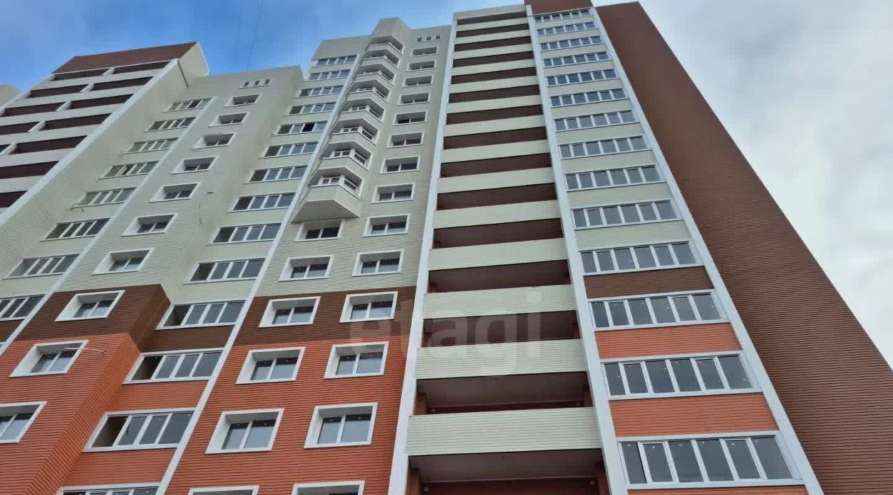 квартира г Оренбург р-н Дзержинский ул. Фронтовиков, 10/4 фото 3